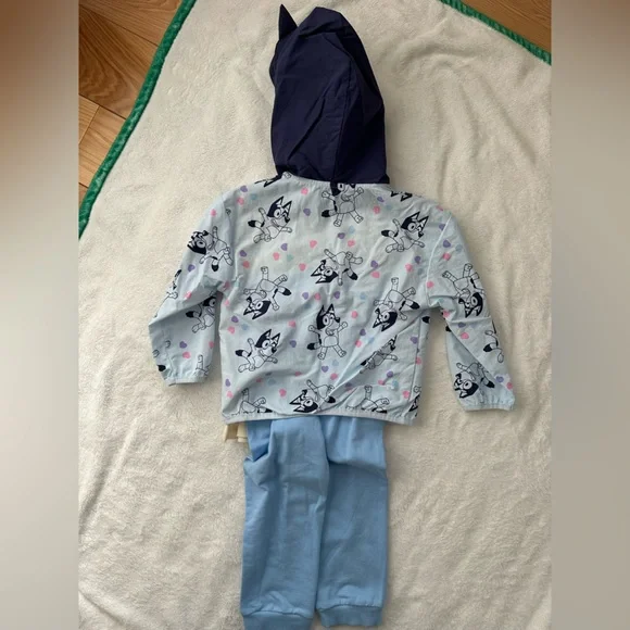 NWOT Girls Toddler 4T Bluey Outfit 3-Piece Set with Jacket, Pants, Tank Top - Picture 6 of 6